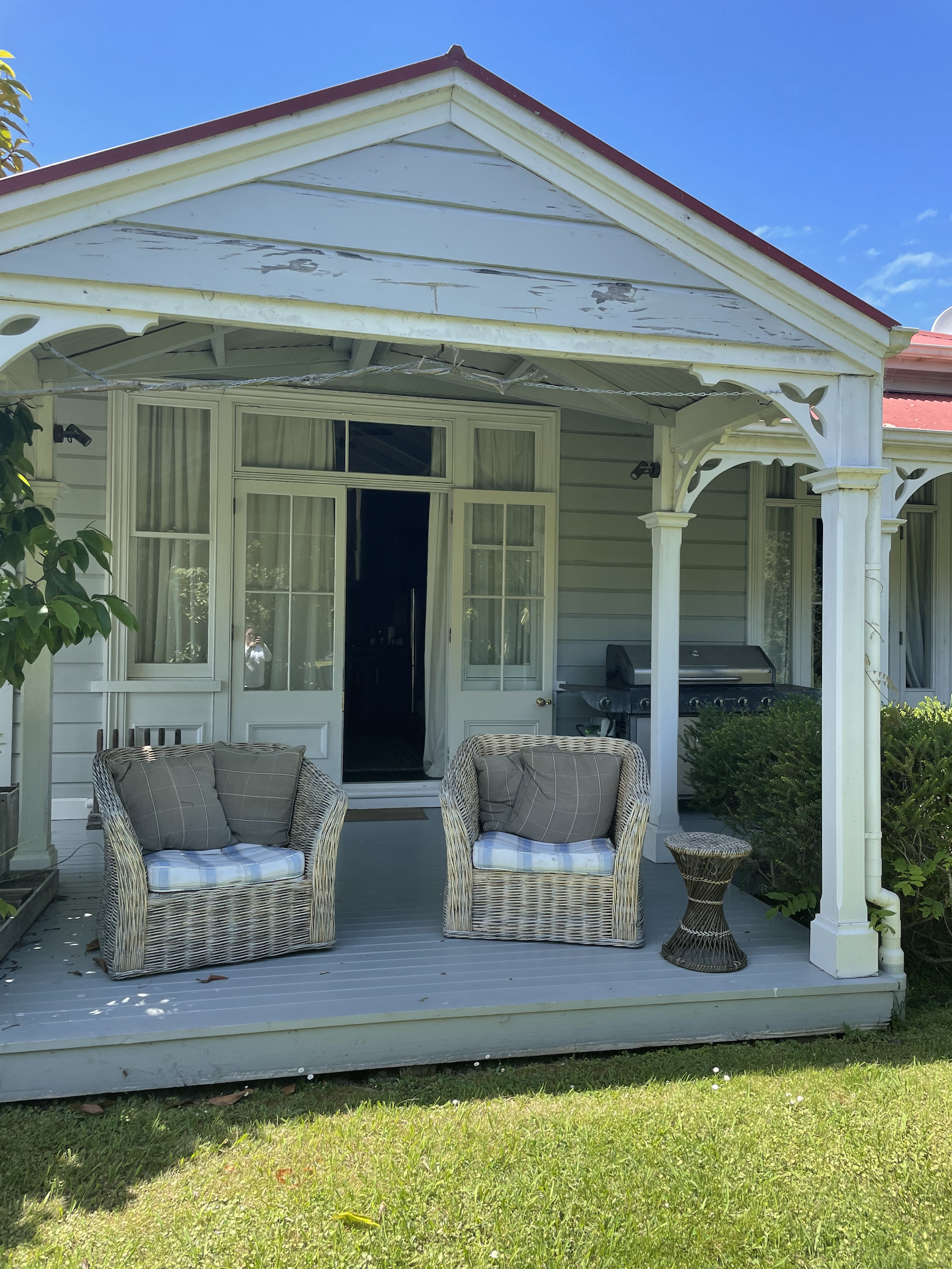 Cottage garden farmhouse